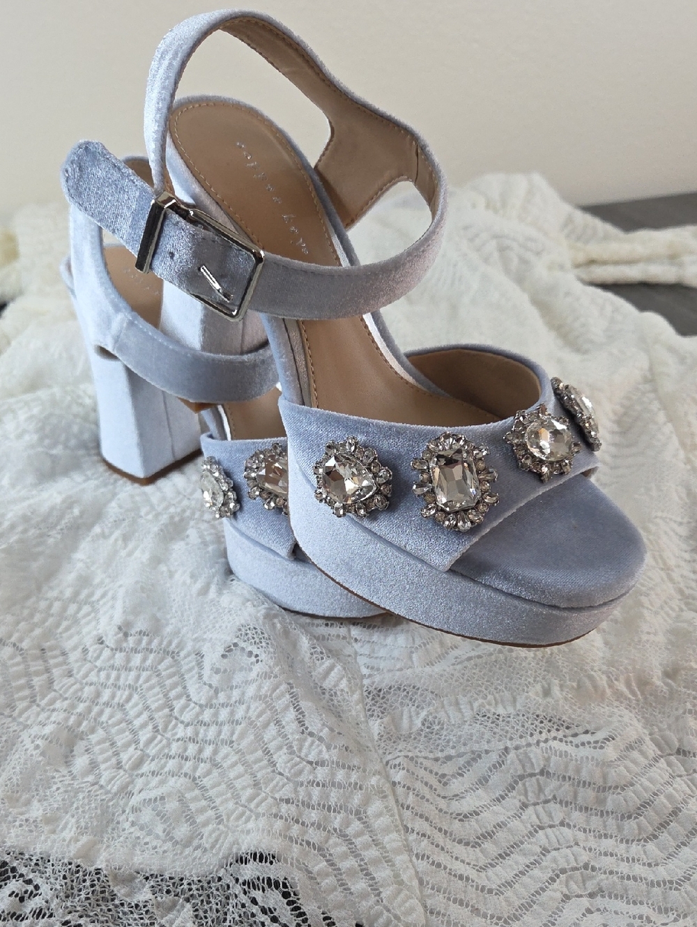Copper Key SZ 6.5 Embellished Light Blue Velvet Platform Sandals NWT $129